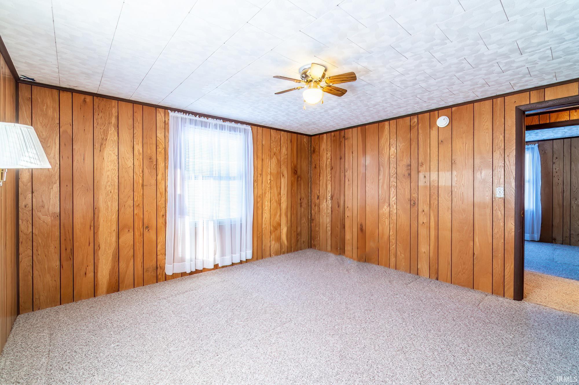 1501 Dot Street Warsaw, IN 46580 - Photo 9 of 31