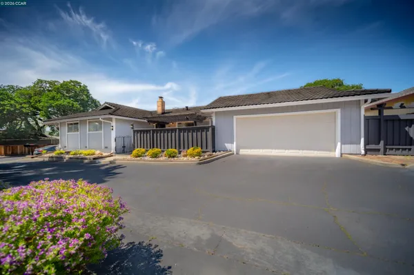 $699,000 | 5581 Gonzalez Court, Concord, CA 94521