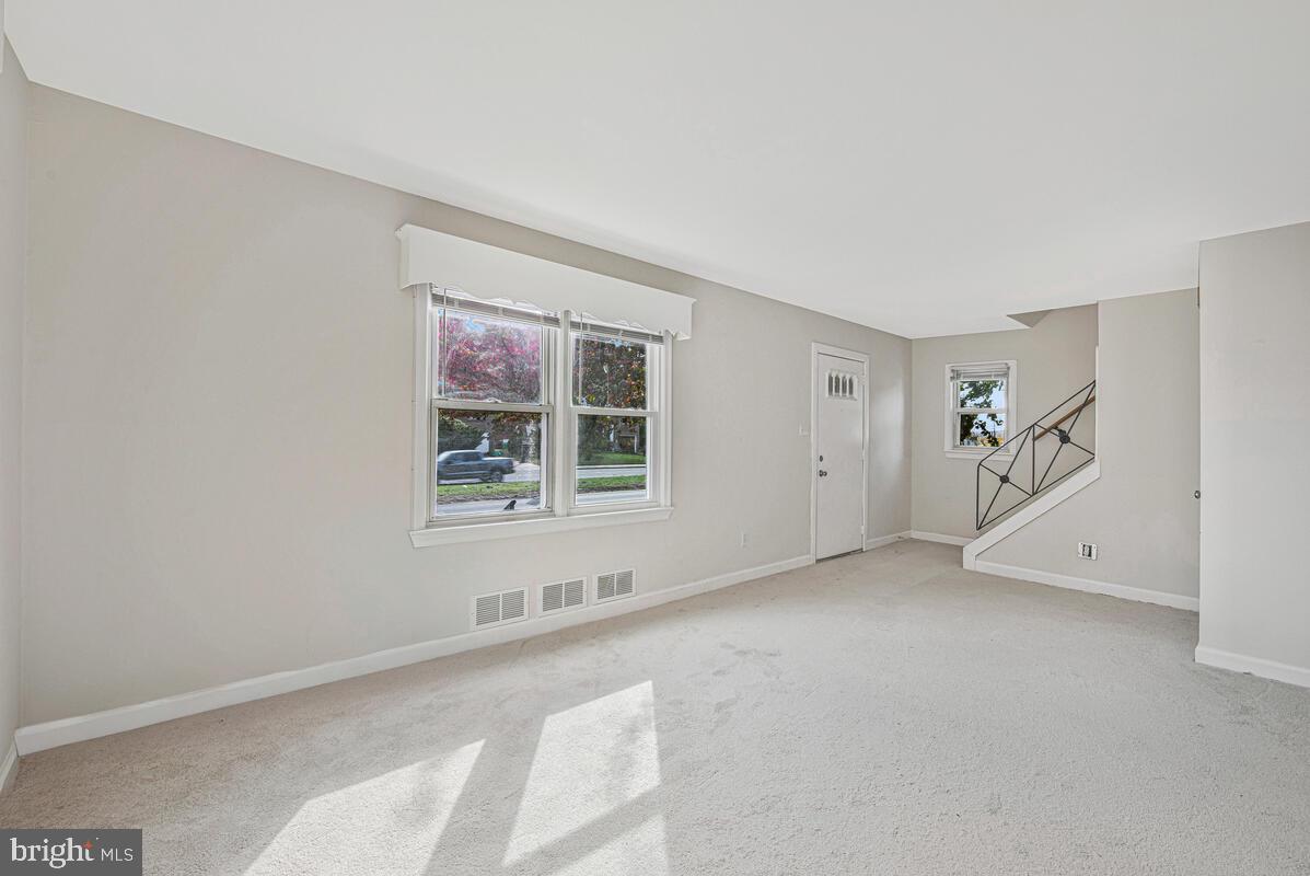7002 Riggs Road Hyattsville, MD 20783 - Photo 2 of 24 living room
