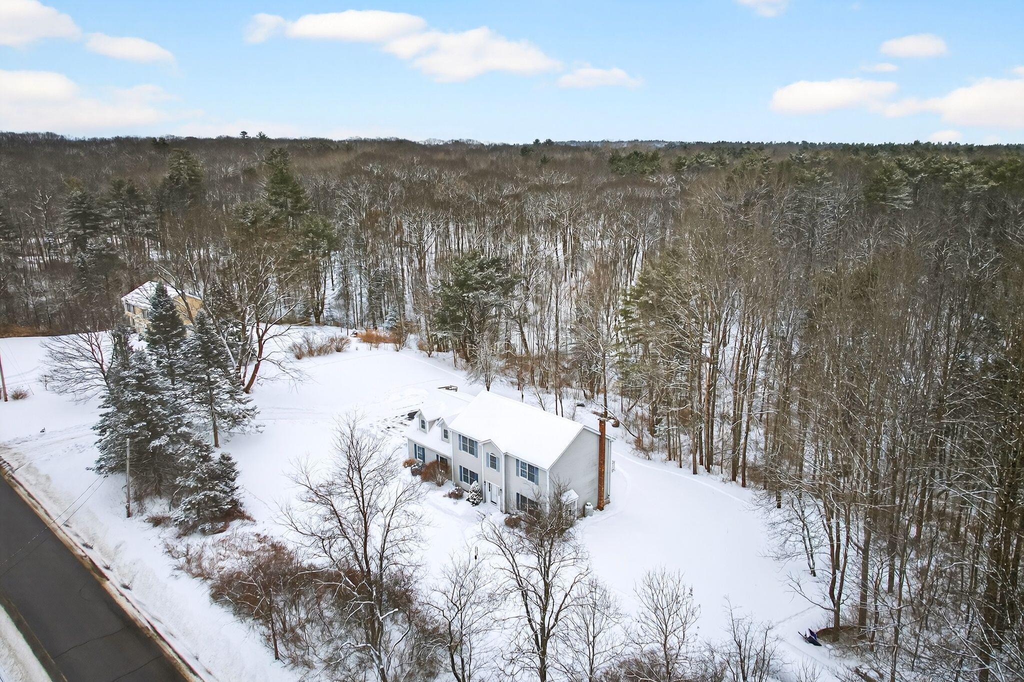 39 Hunter Road Freeport, ME 04032 - Photo 12 of 56 15_DJI_20260225115710_0392_D