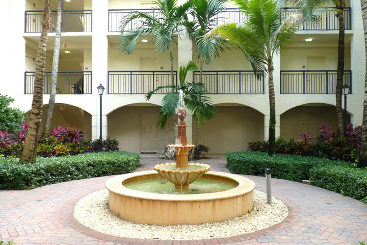 3 Renaissance Way, Unit 304 Boynton Beach, FL 33426 - Photo 17 of 25 COURTYARD