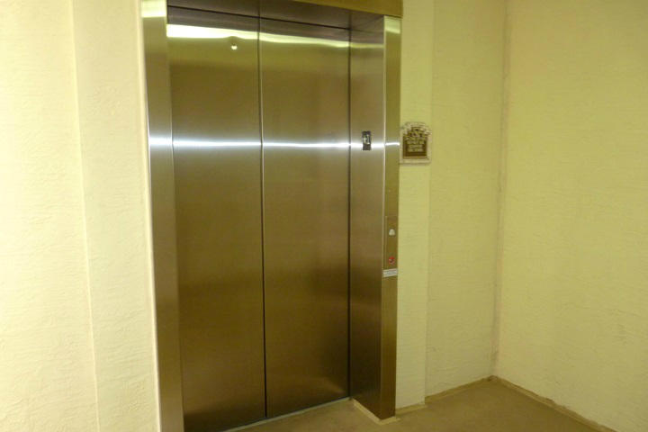 3 Renaissance Way, Unit 304 Boynton Beach, FL 33426 - Photo 24 of 25 ELEVATOR