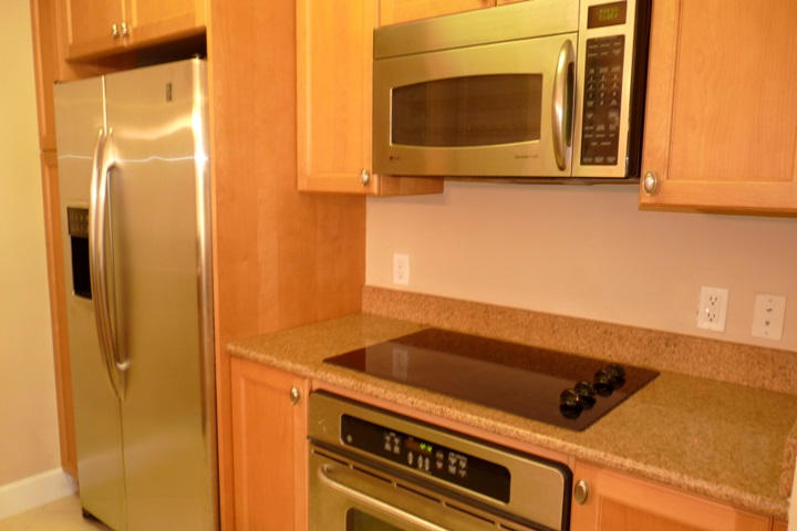 3 Renaissance Way, Unit 304 Boynton Beach, FL 33426 - Photo 8 of 25 APPLIANCES