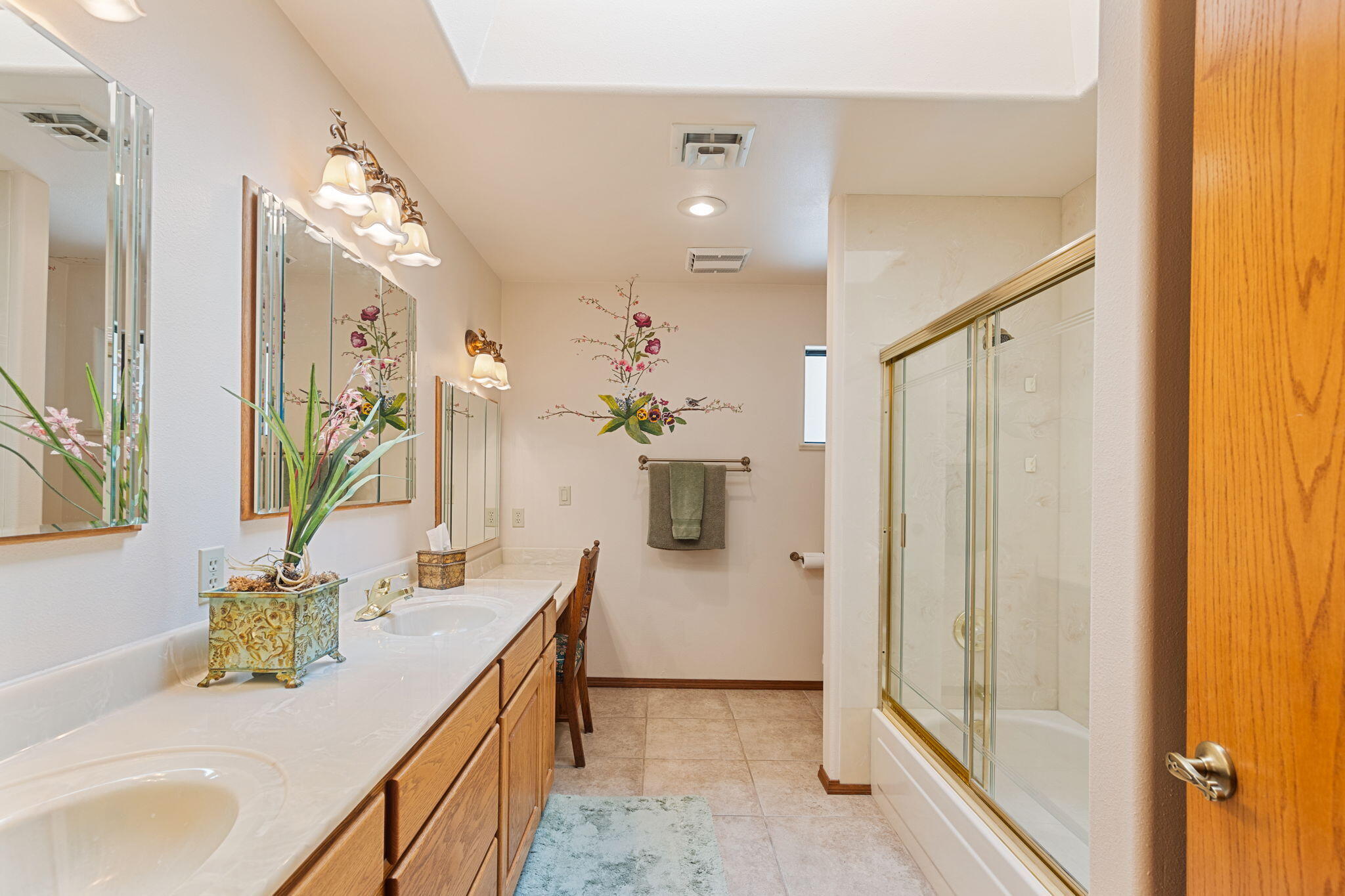 4780 Leonard Road Grants Pass, OR 97527 - Photo 24 of 60 House Bath.