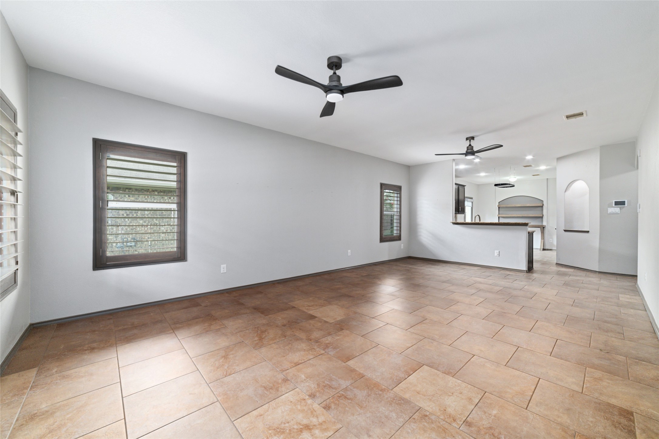 5115 Whitebridge Lane Katy, TX 77449 - Photo 5 of 25