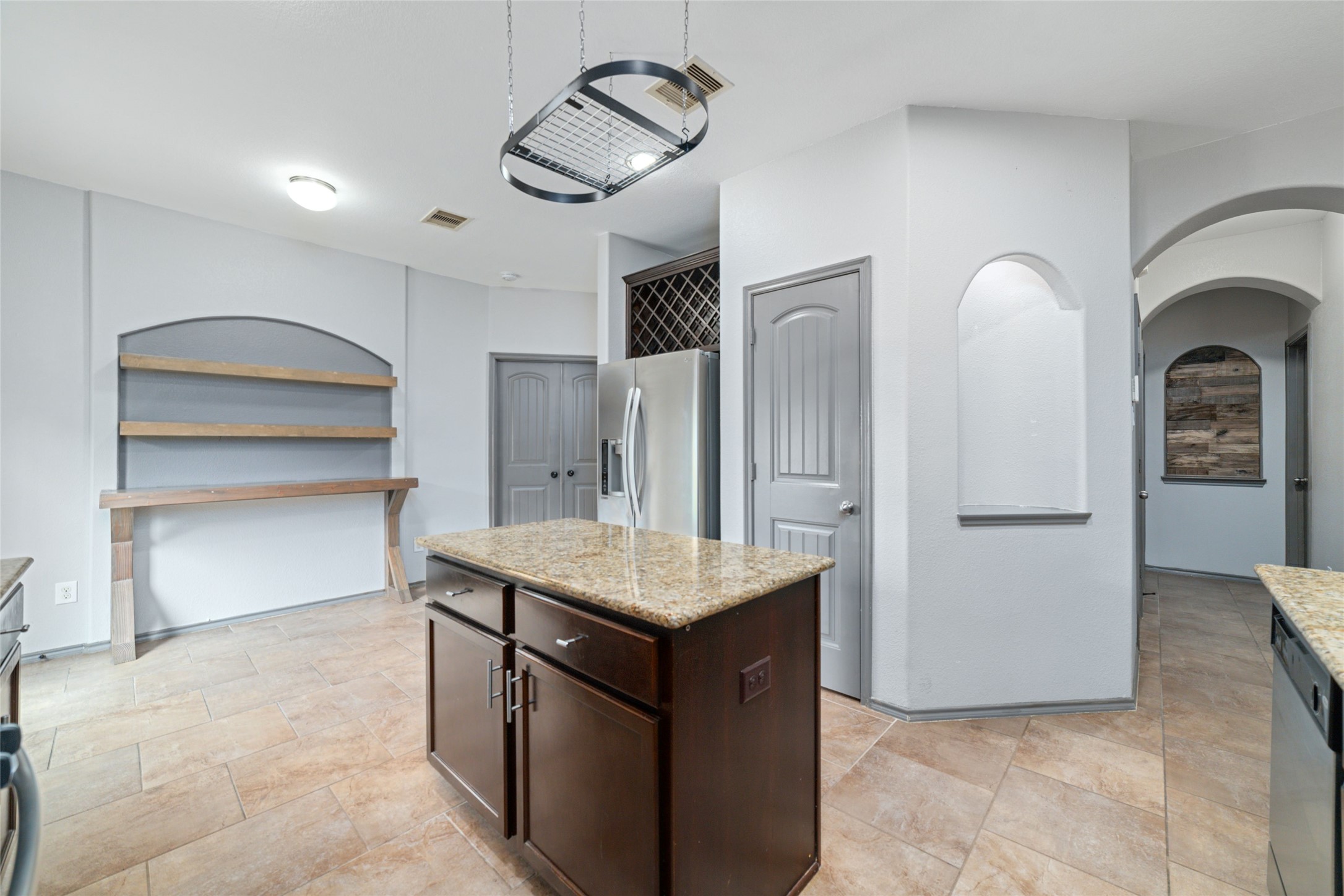 5115 Whitebridge Lane Katy, TX 77449 - Photo 7 of 25