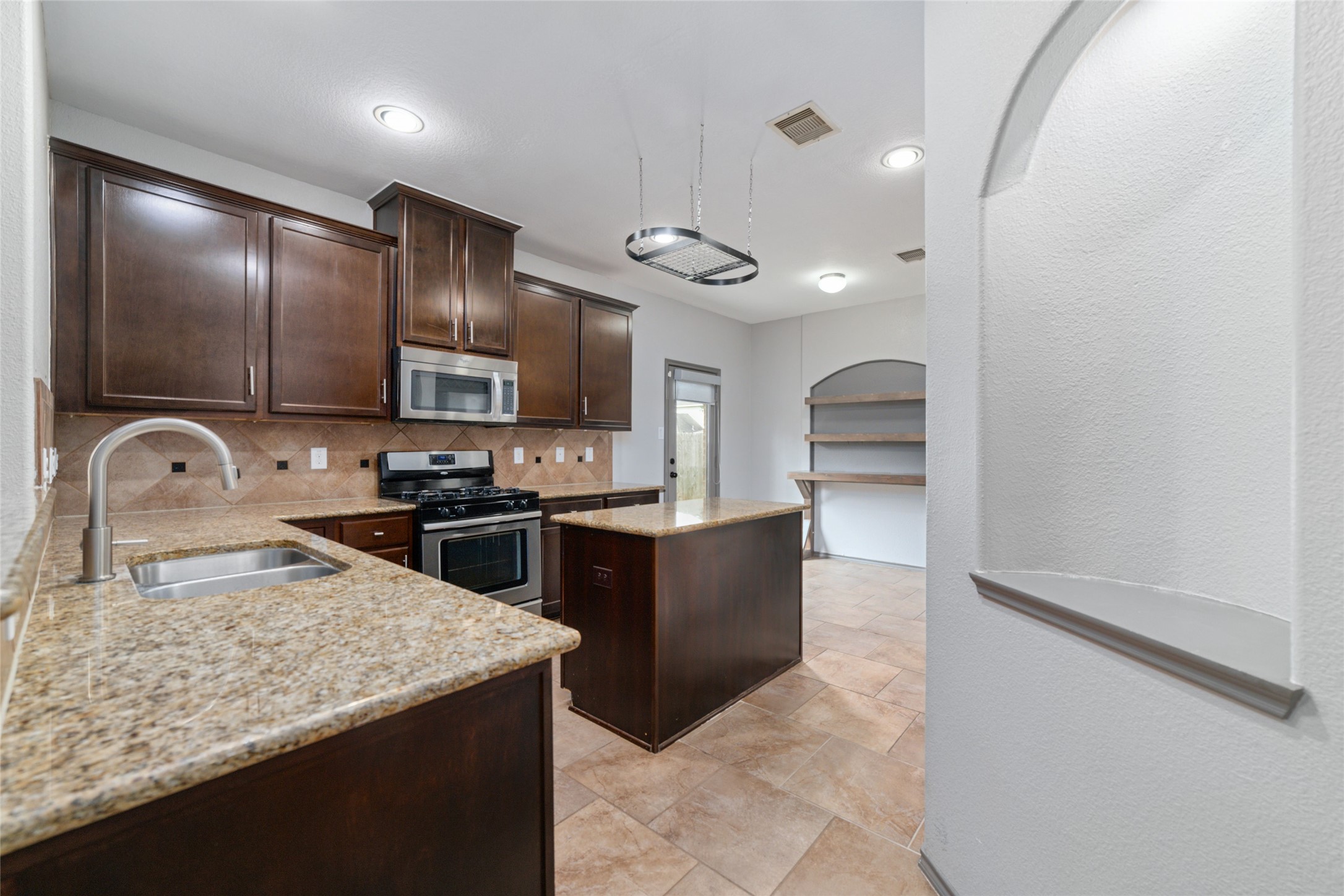 5115 Whitebridge Lane Katy, TX 77449 - Photo 8 of 25