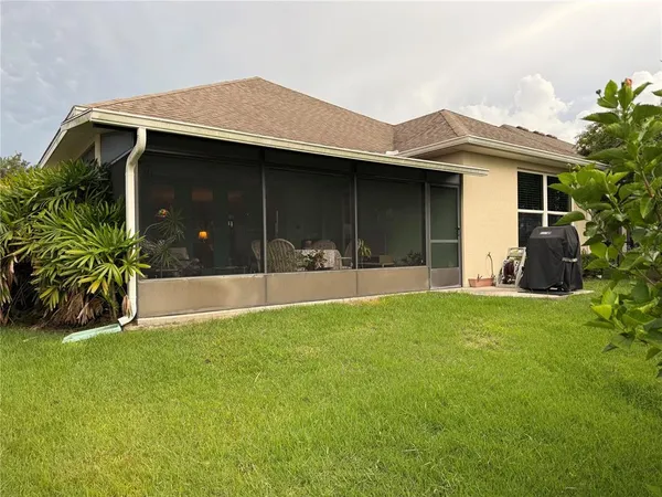 $499,500 | 8301 Bridgeport Bay Circle, Mount Dora, FL 32757