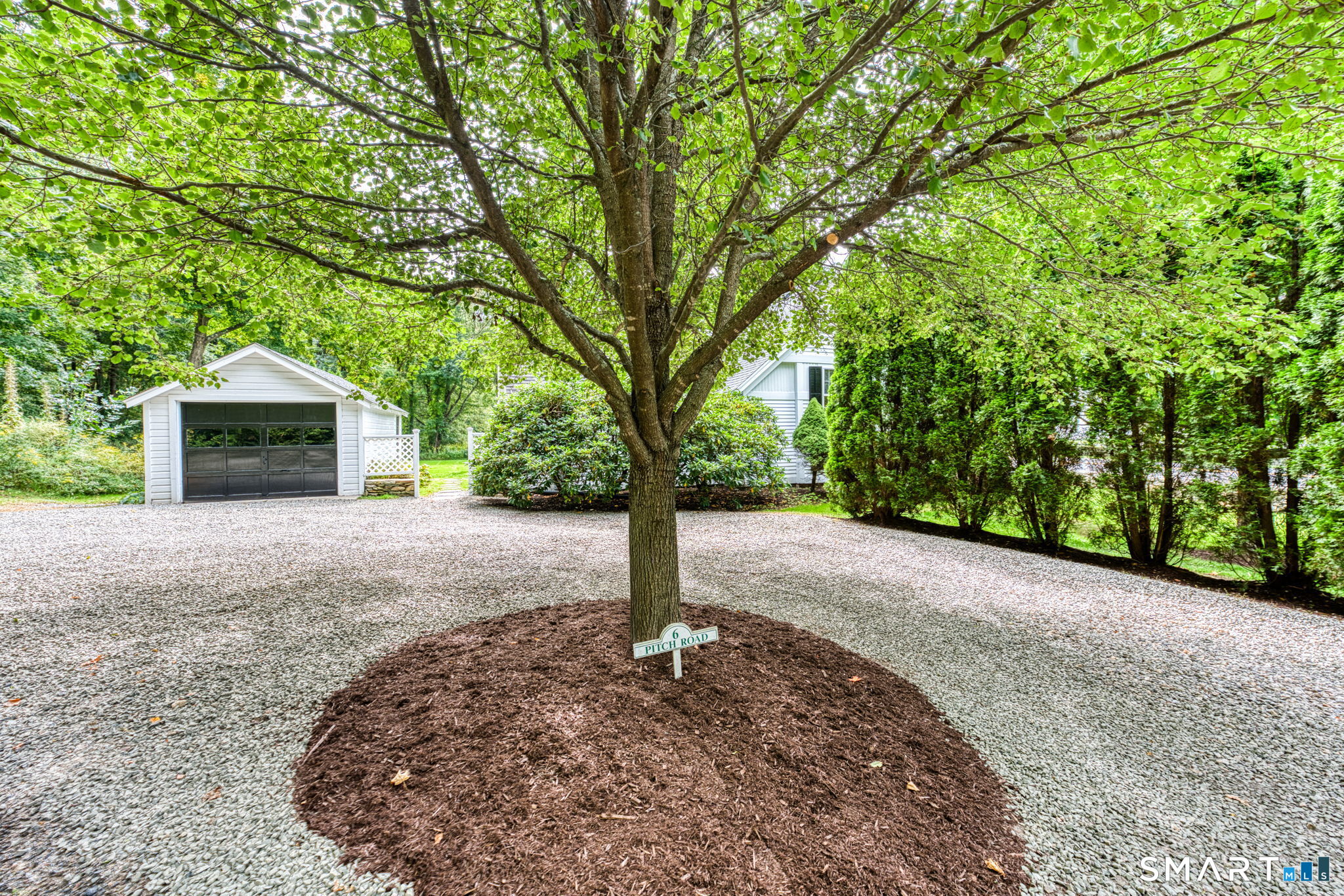 6 Pitch Road Litchfield, CT 06759 - Photo 8 of 32 Charming drive with one car detached garage