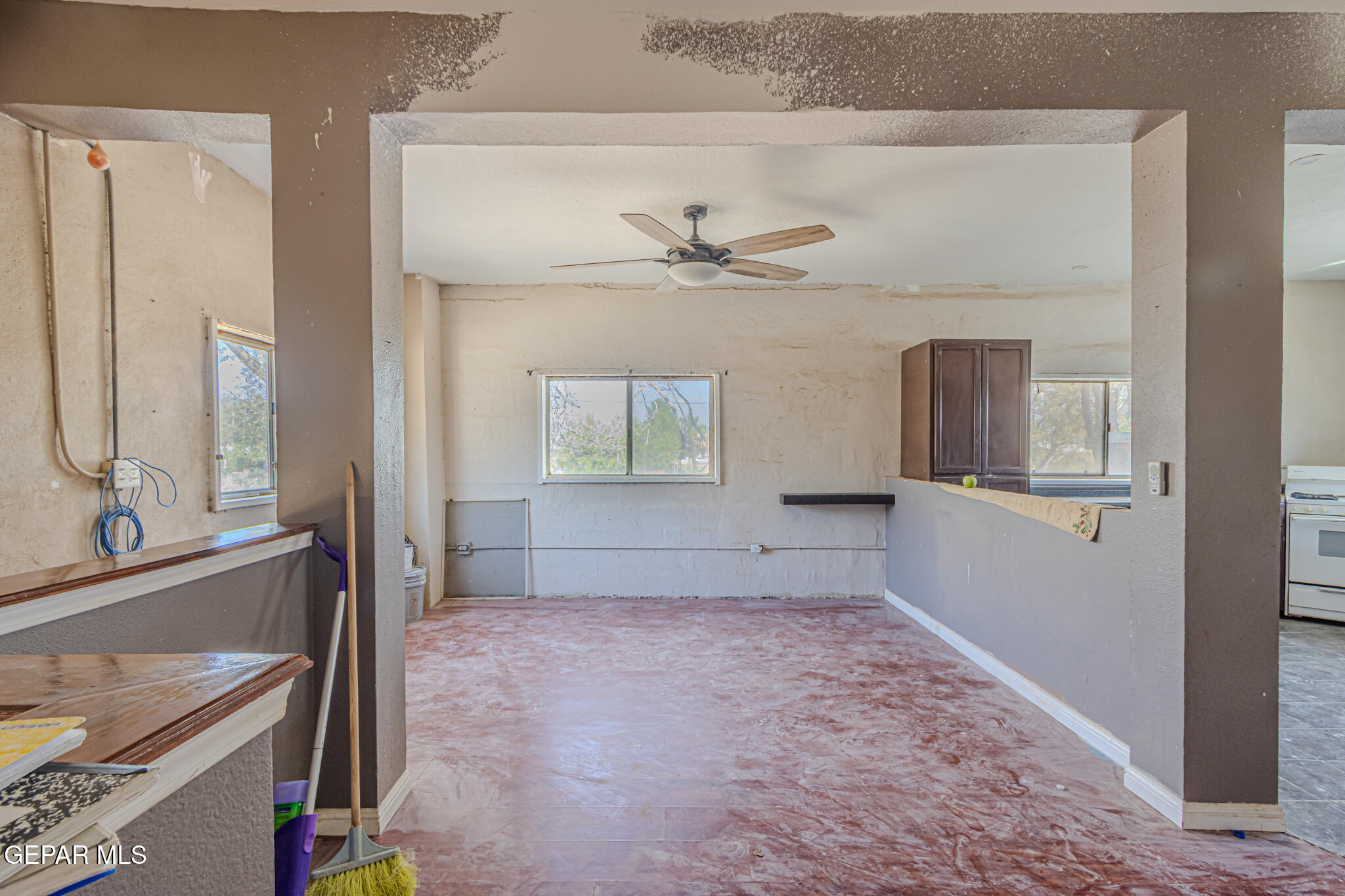 11761 Pretty Acres Lane Socorro, TX 79927 - Photo 13 of 36 IMG_9016-HDR