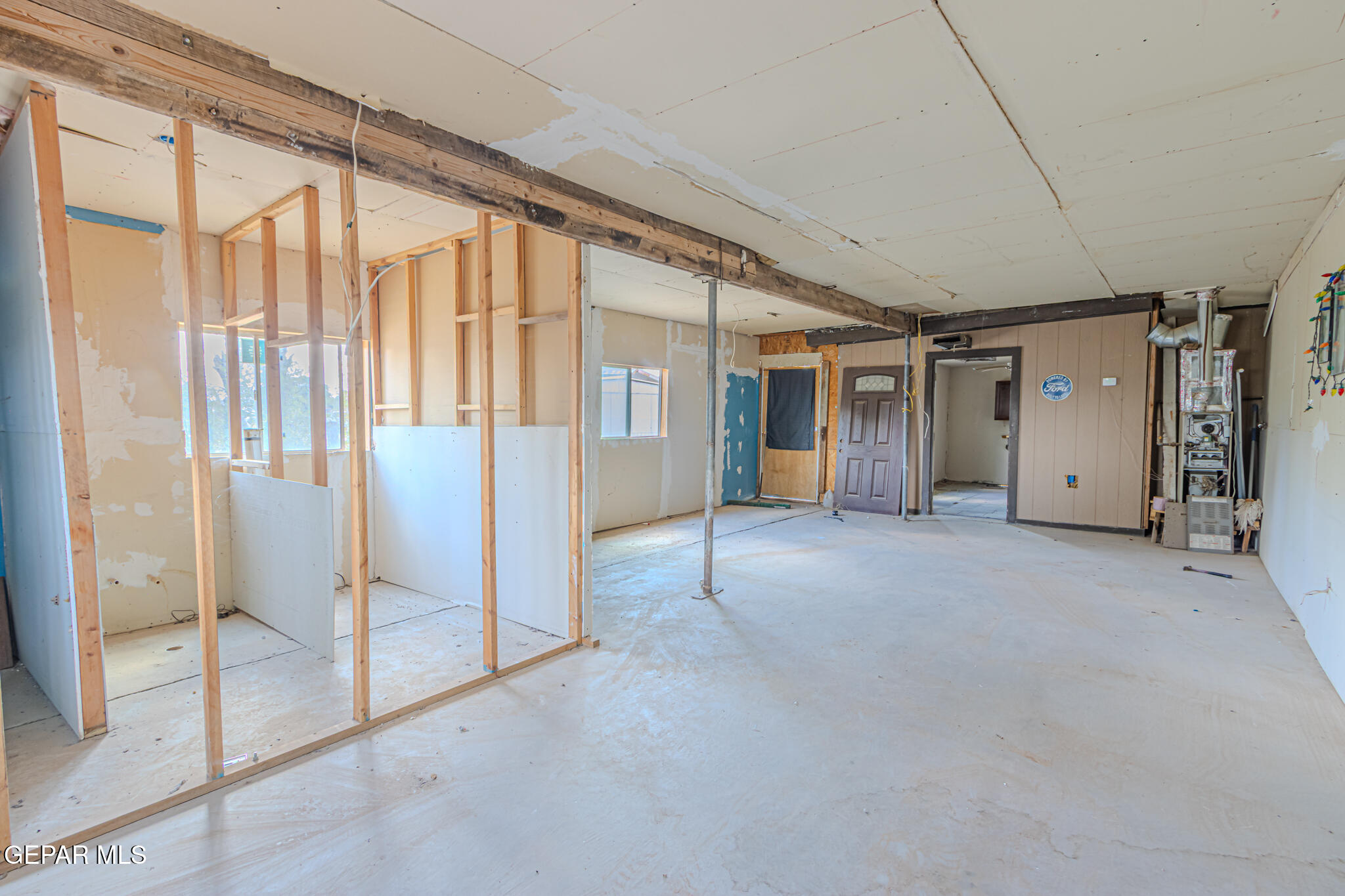 11761 Pretty Acres Lane Socorro, TX 79927 - Photo 27 of 36 IMG_9058-HDR