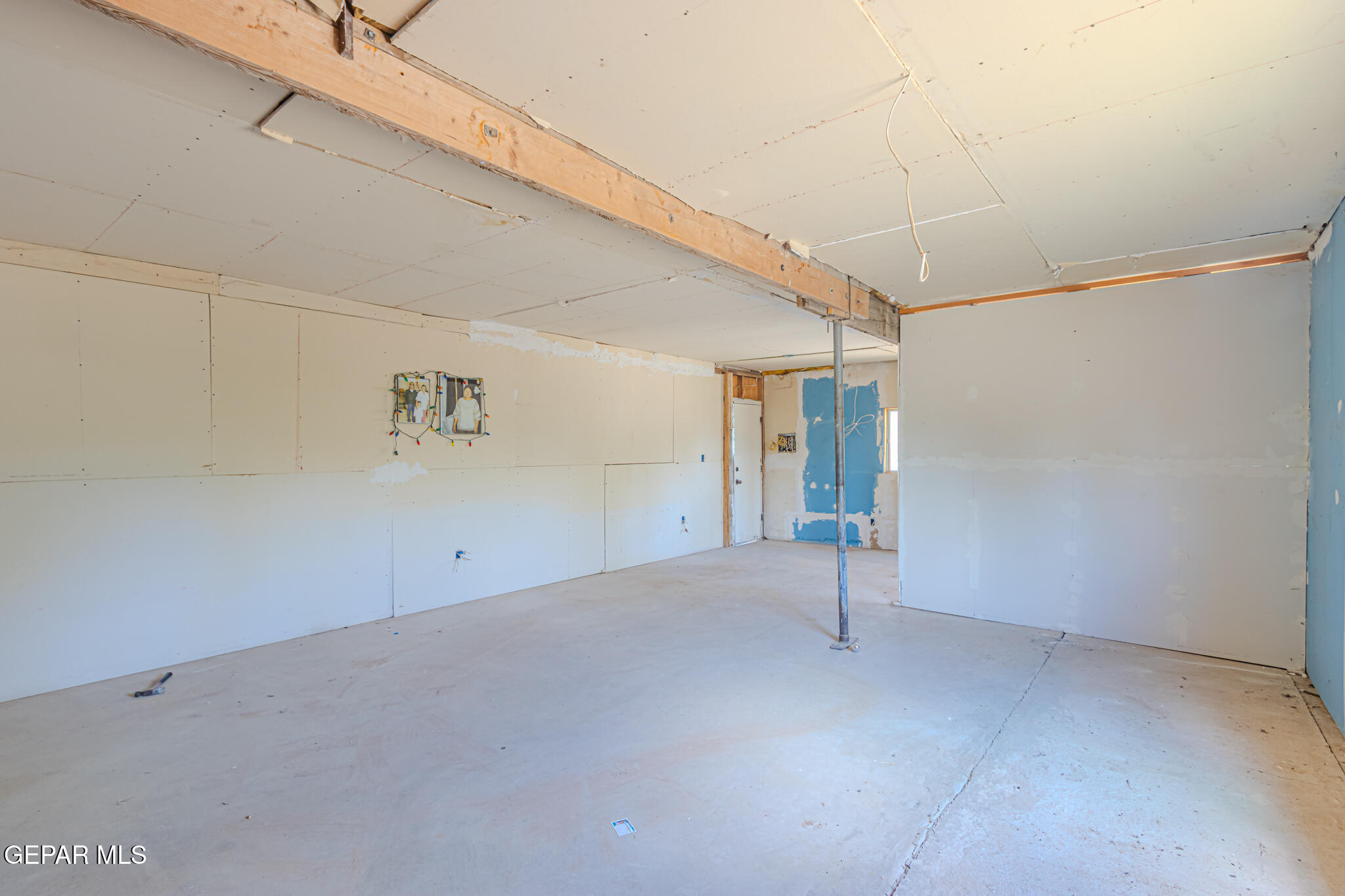 11761 Pretty Acres Lane Socorro, TX 79927 - Photo 31 of 36 IMG_9070-HDR