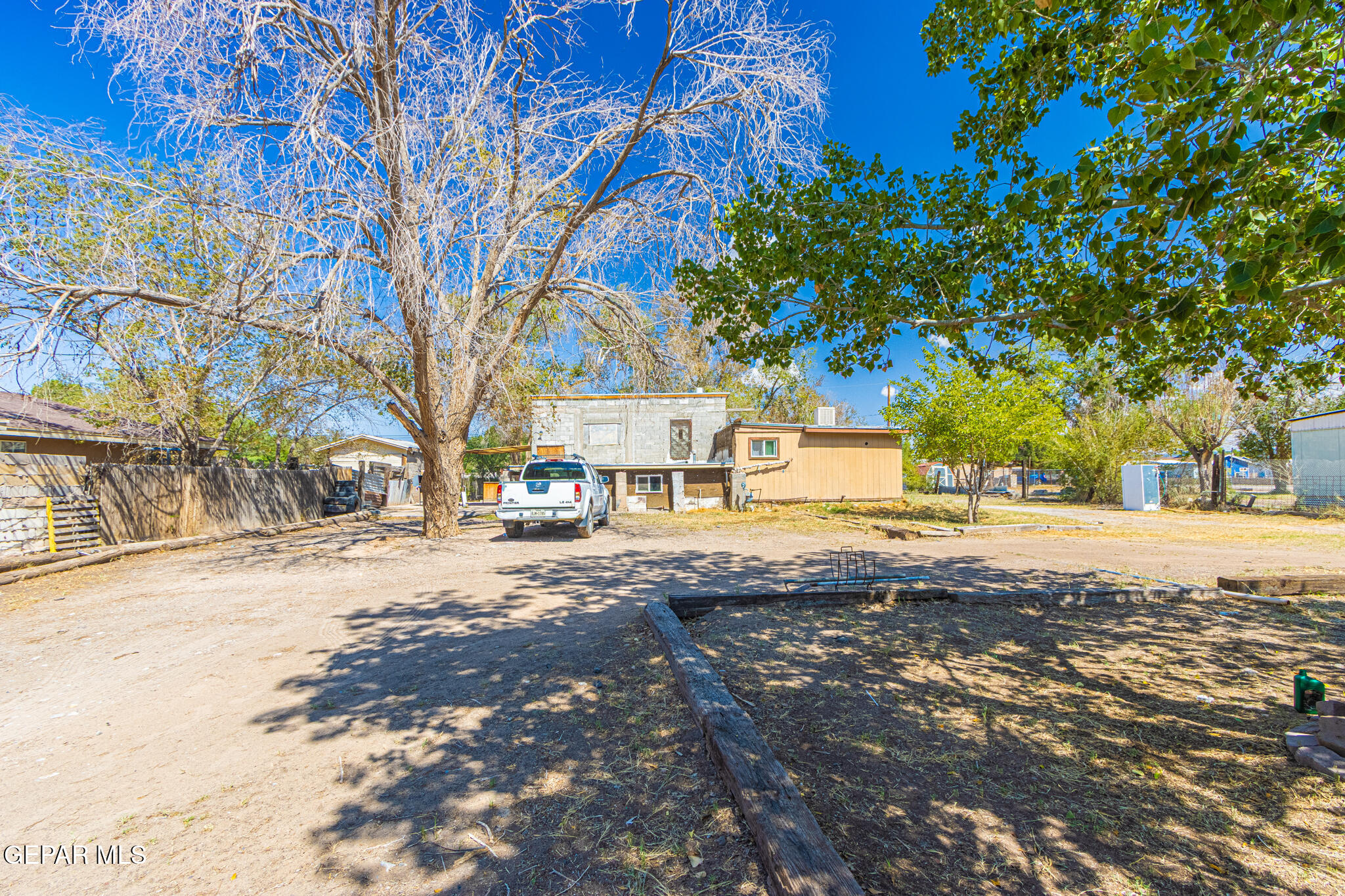 11761 Pretty Acres Lane Socorro, TX 79927 - Photo 4 of 36 IMG_8986-HDR