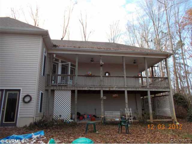 Exterior Back