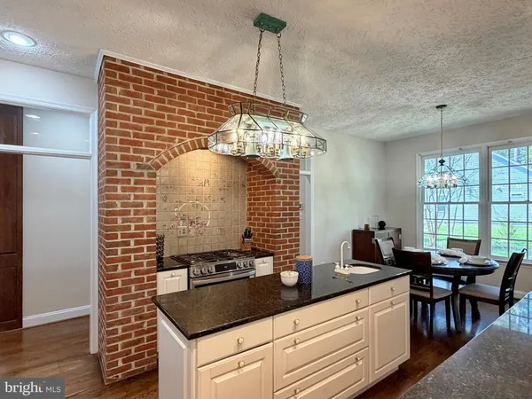 $679,999 | 15119 Beacon Hill Circle, Issue, MD 20645