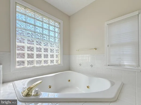 $679,999 | 15119 Beacon Hill Circle, Issue, MD 20645