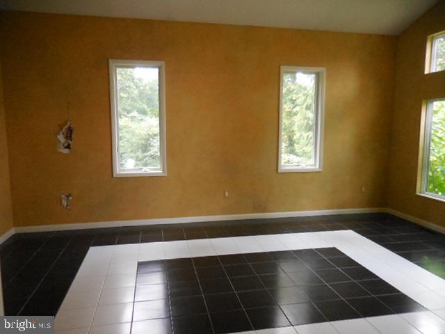500 Roundtop Road Lewisberry, PA 17339 - Photo 3 of 23 Gallery Image 3