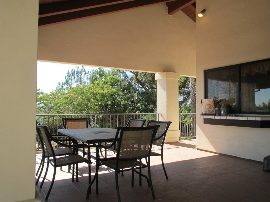 6057 Rainbow Heights Road Fallbrook, CA 92028 - Photo 3 of 25 In main house