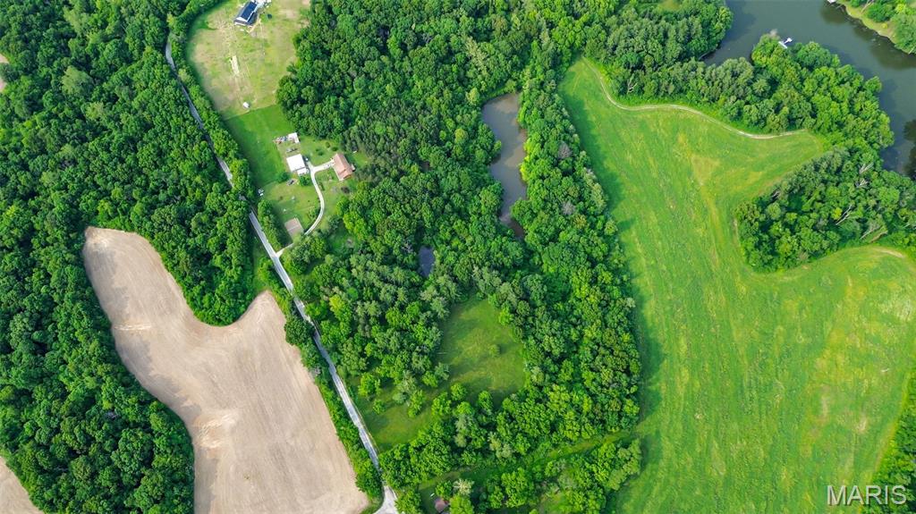 15308 Liberty Ridge Road Grafton, IL 62037 - Photo 3 of 10