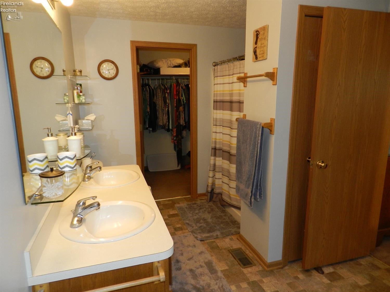 818 East Cole Road Fremont, OH 43420 - Photo 14 of 24 Gallery Image 14