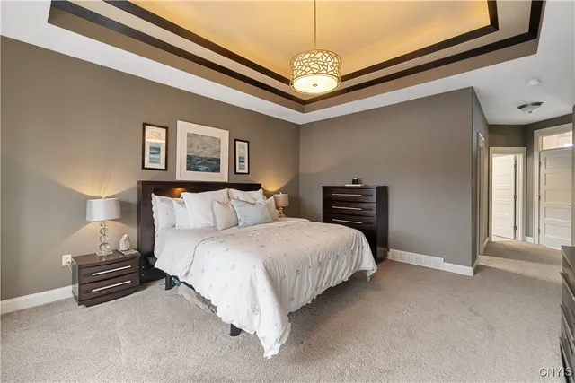 $925,000 | 128 Crane Landing, Manlius, NY 13104