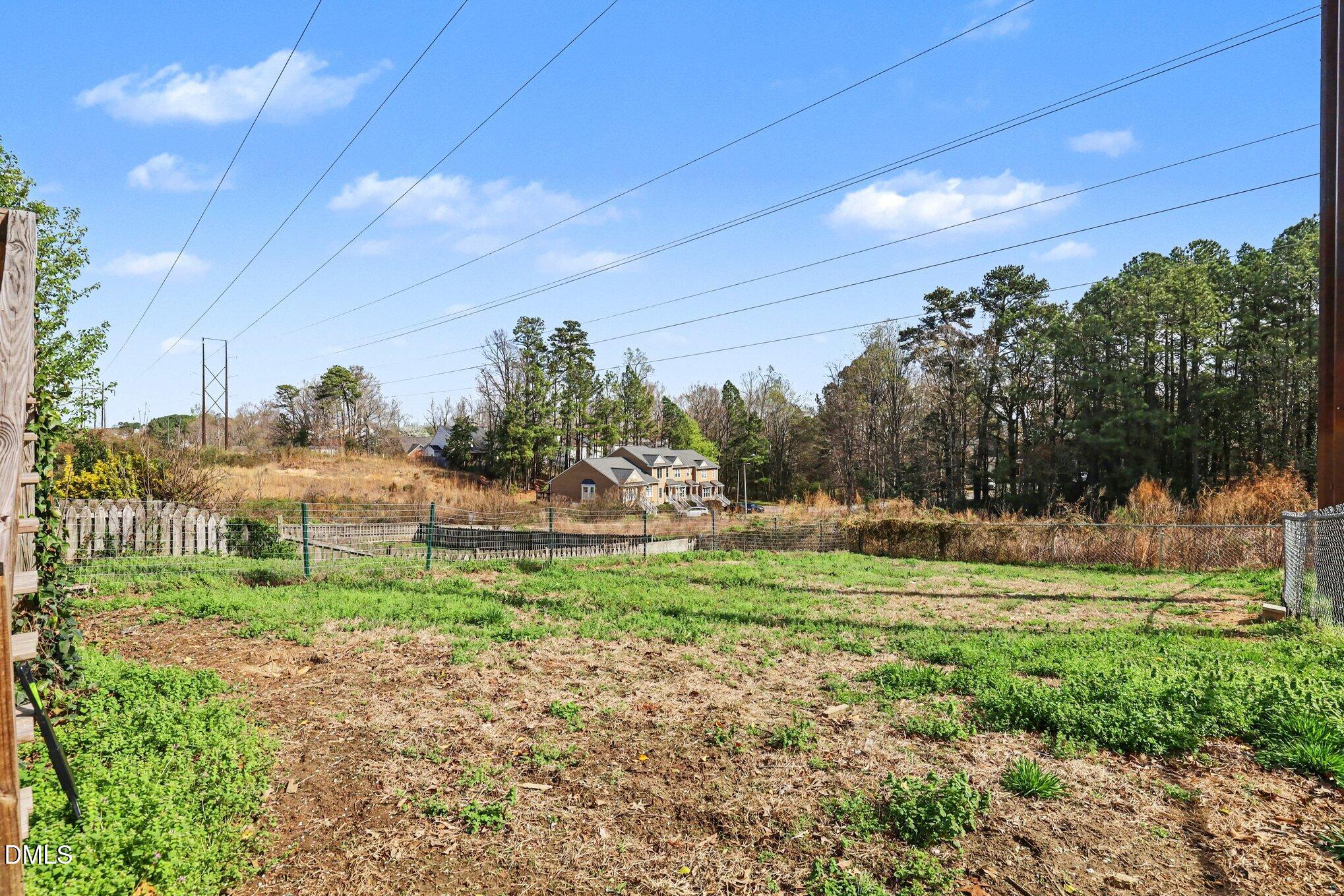 3852 Old Coach Road Raleigh, NC 27616 - Photo 25 of 32 025_file_7508