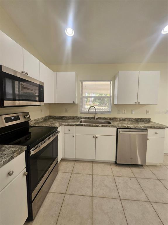 4138 Azora Street North Port, FL 34291 - Photo 15 of 37
