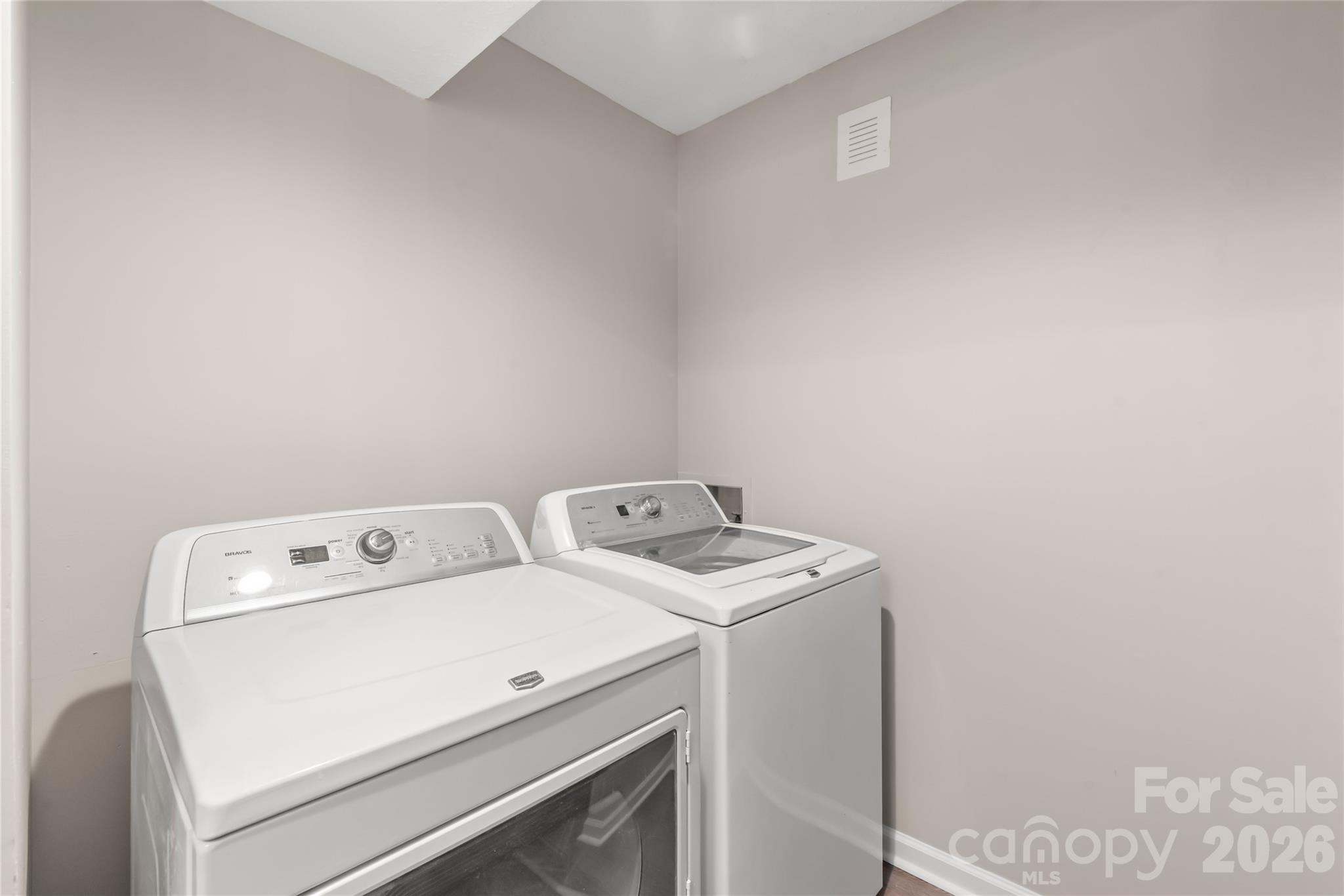 1221 Scaleybark Road, Unit F Charlotte, NC 28209 - Photo 13 of 33