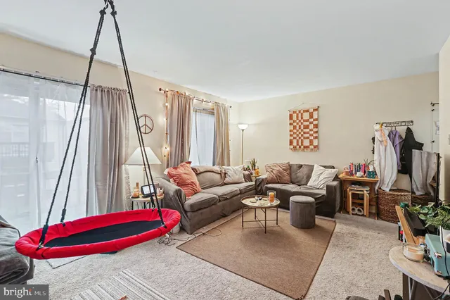 $189,900 | 143 White Dogwood Drive, Etters, PA 17319