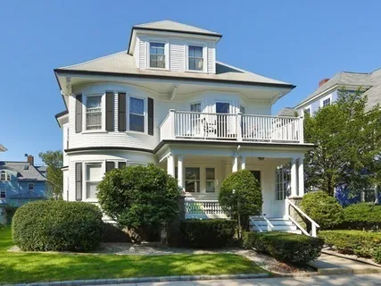 $1,025,000 | 44 Prince Street, Unit 1, Boston, MA 02130