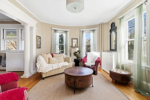 $1,025,000 | 44 Prince Street, Unit 1, Boston, MA 02130