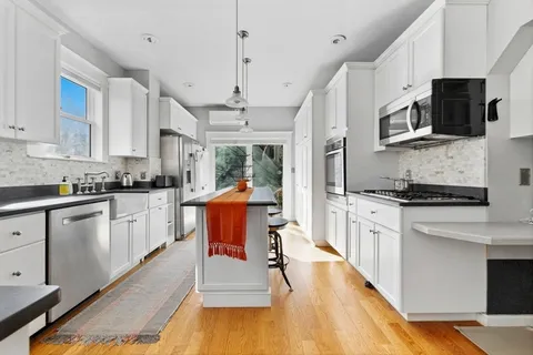 $1,025,000 | 44 Prince Street, Unit 1, Boston, MA 02130