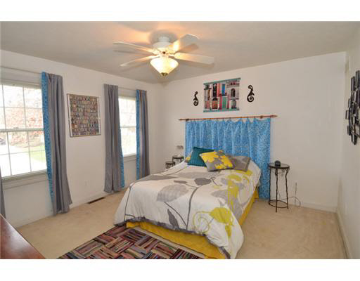 52702 Spring Valley Lane Granger, IN 46530 - Photo 14 of 20 Gallery Image 14