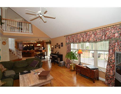 52702 Spring Valley Lane Granger, IN 46530 - Photo 8 of 20 Gallery Image 8