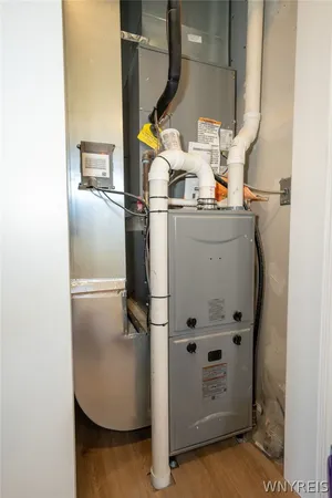 $449,000 | 1011 Muriel Drive, Hanover, NY 14081