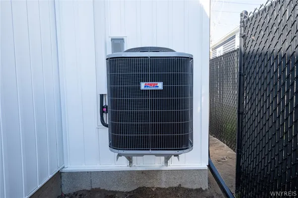 $449,000 | 1011 Muriel Drive, Hanover, NY 14081