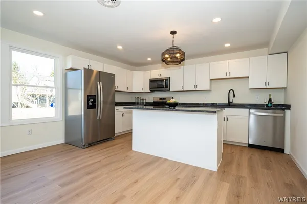 $449,000 | 1011 Muriel Drive, Hanover, NY 14081