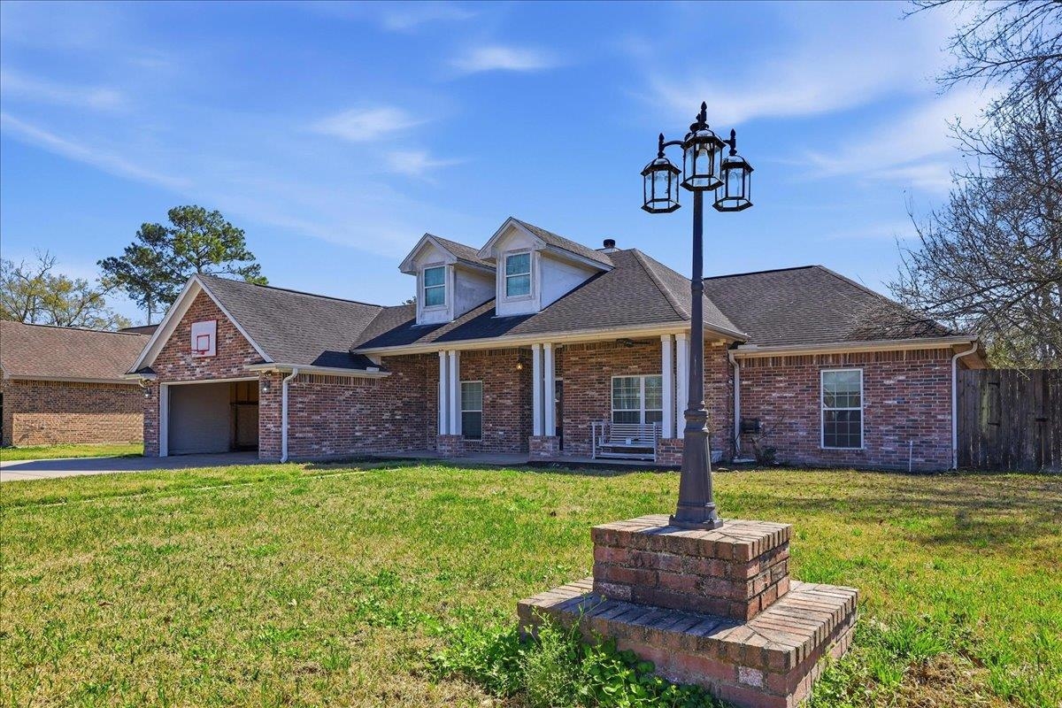 1045 Cedar Ridge Orange, TX 77632 - Photo 3 of 30