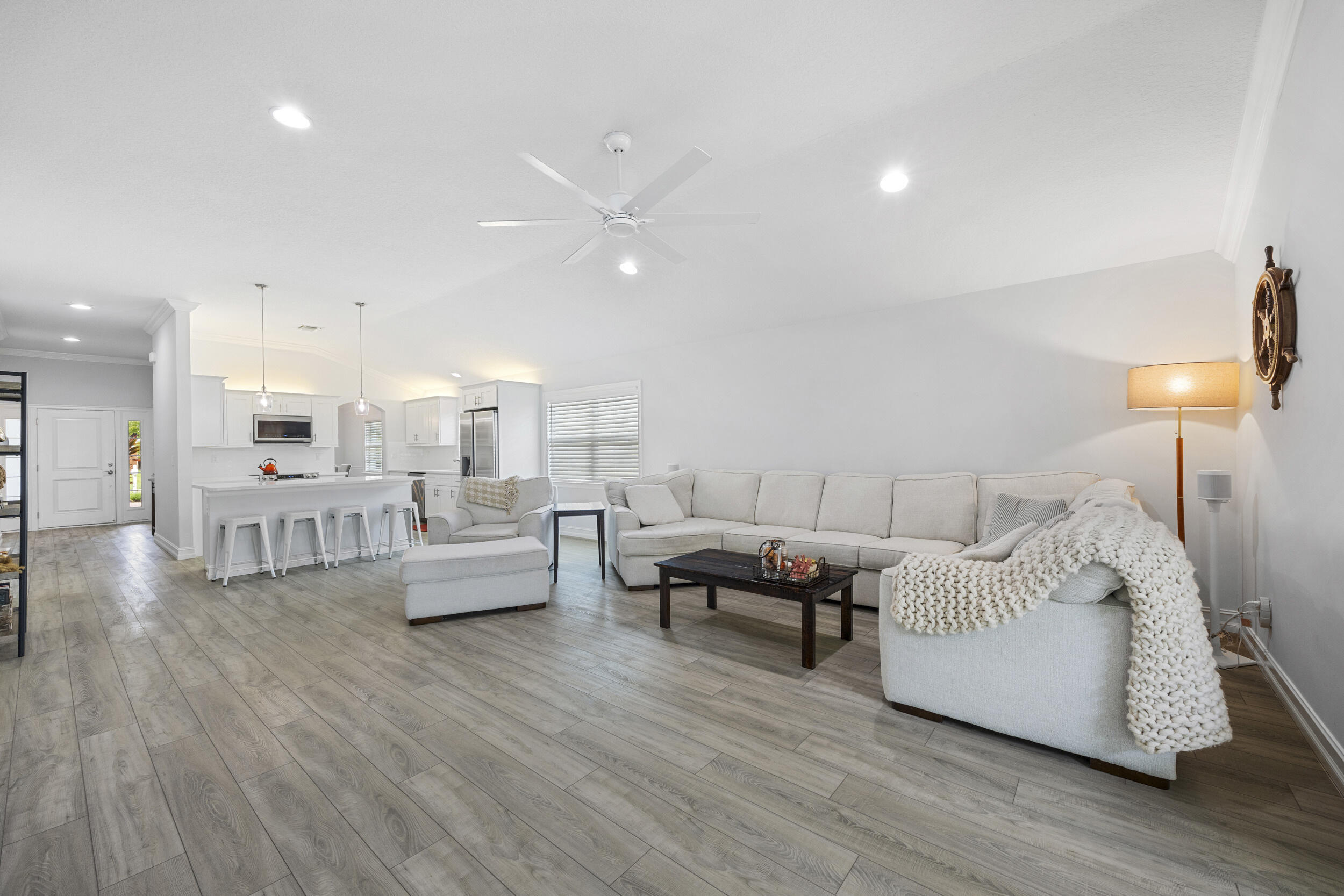 17574 Cinquez Park Road East Jupiter, FL 33458 - Photo 12 of 30 13_jv2a9856