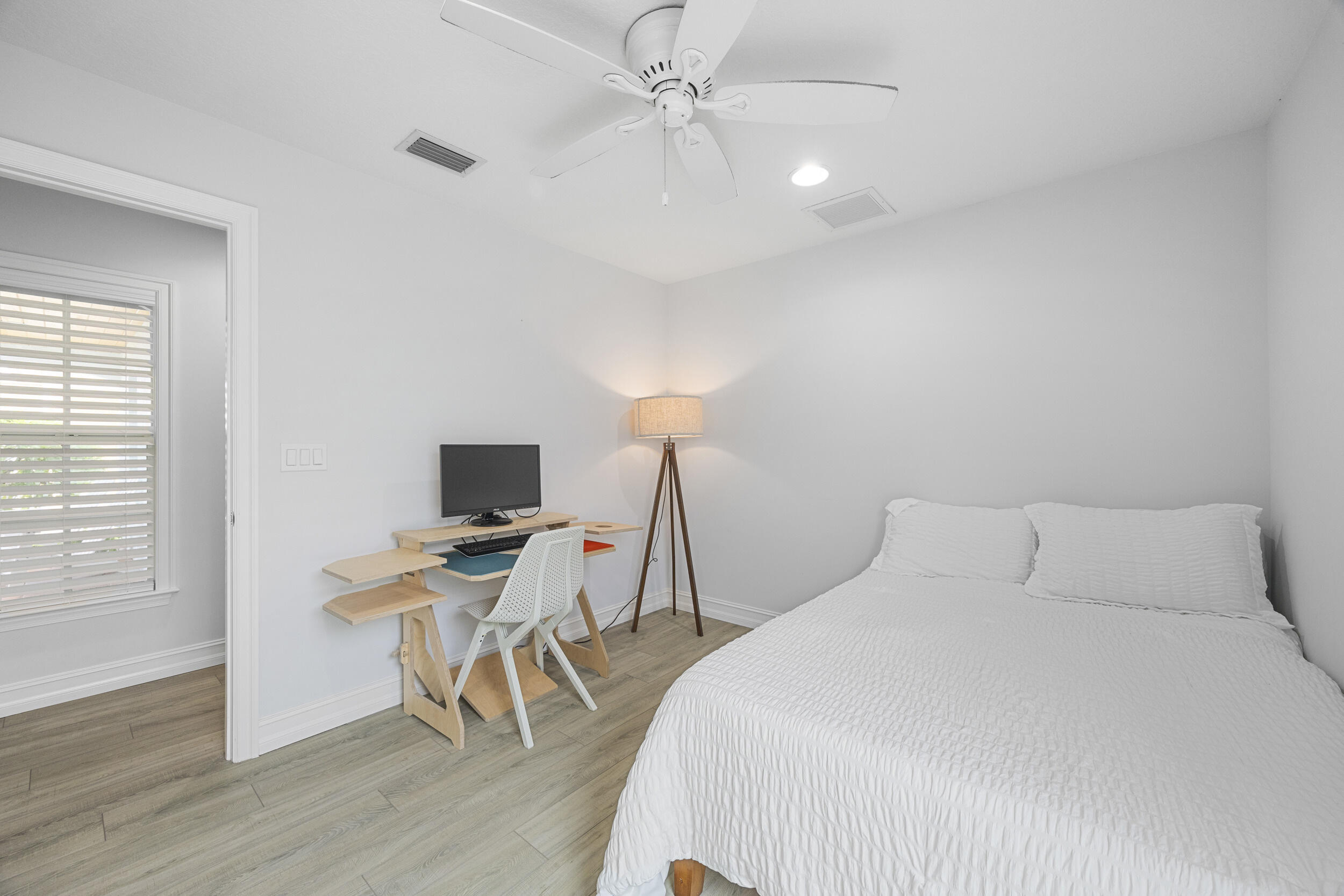 17574 Cinquez Park Road East Jupiter, FL 33458 - Photo 25 of 30 28_jv2a9780