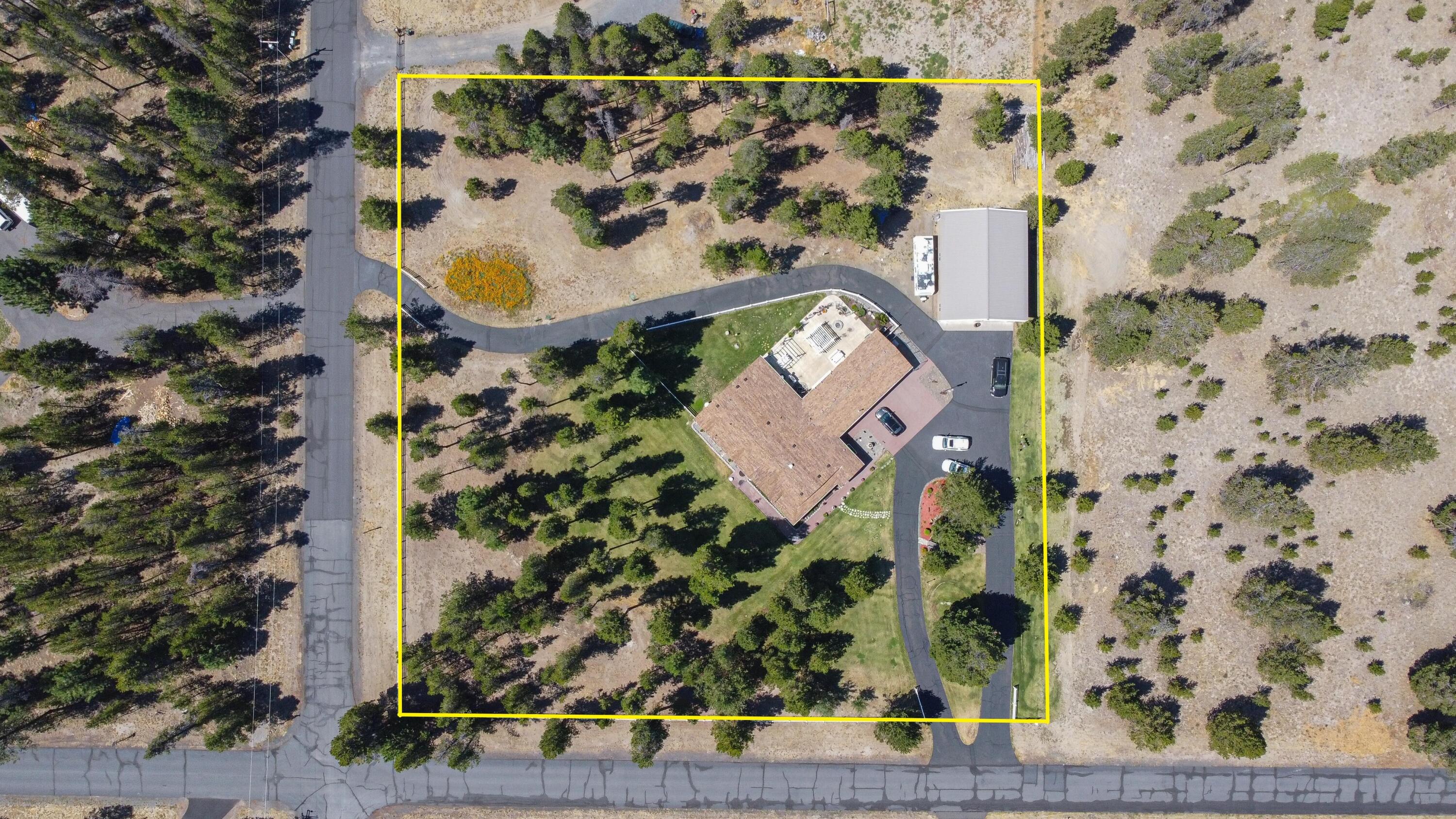 17822 Old Wood Road Bend, OR 97707 - Photo 8 of 43 06