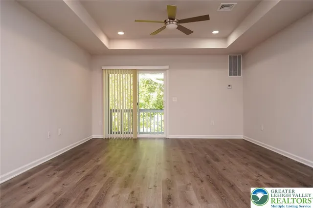 $2,150 | 1210 Eaton Avenue, Unit 304, Bethlehem, PA 18018