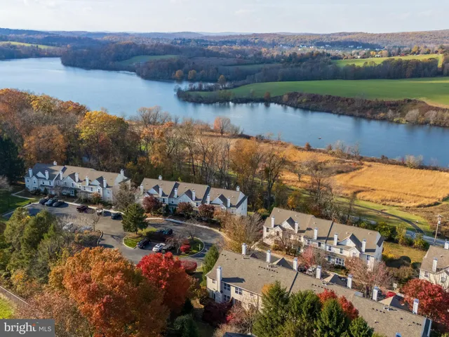 $2,950 | 913 Harbour Ridge Lane, Downingtown, PA 19335