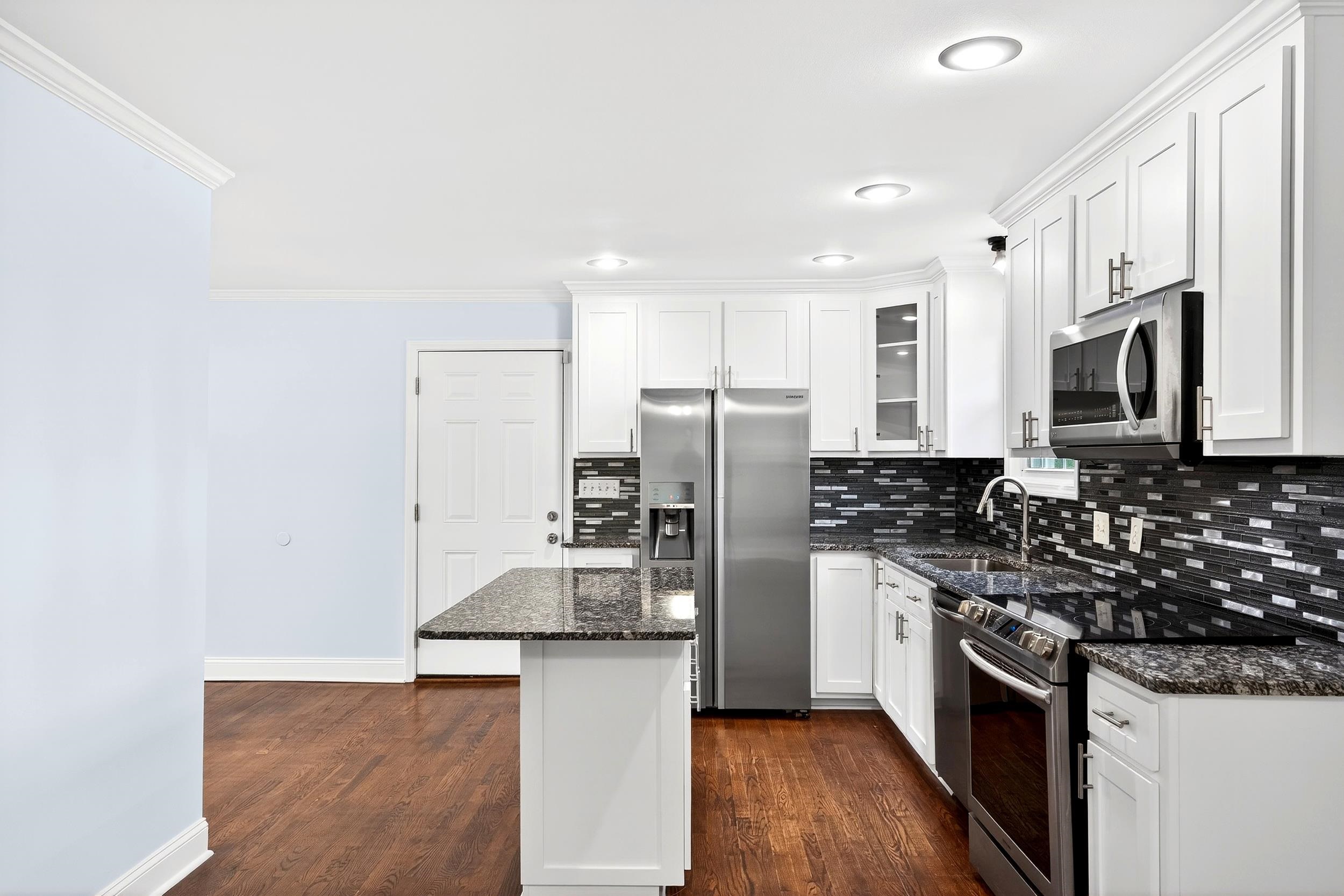 36 Sherman Lane Greenville, SC 29605 - Photo 14 of 49