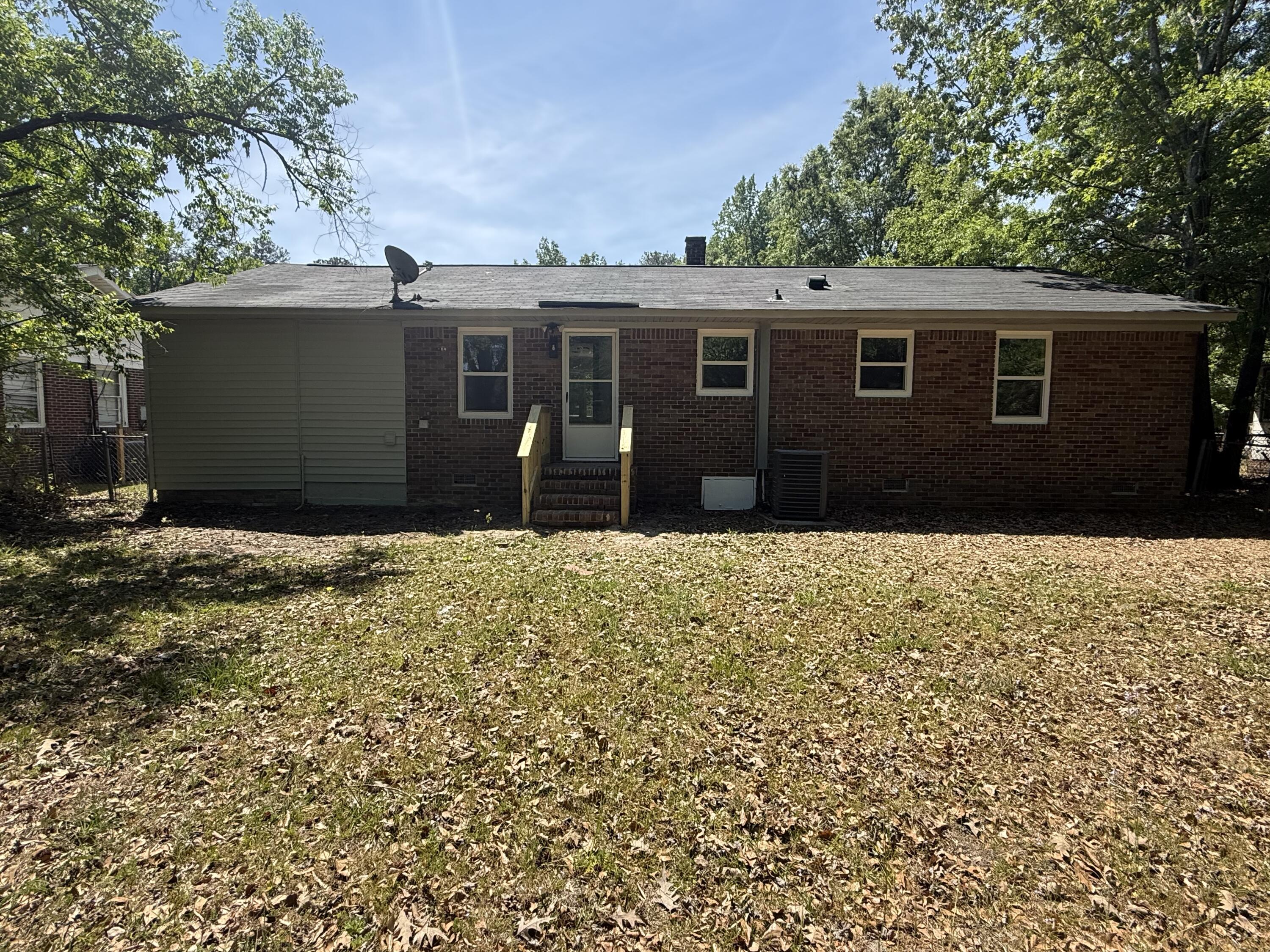311 Lee Street Sumter, SC 29150 - Photo 3 of 35
