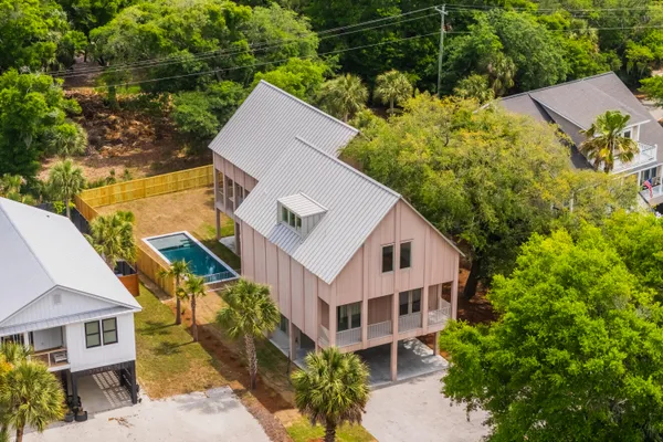 $2,400,000 | 3102 Fort Street, Edisto Island, SC 29438