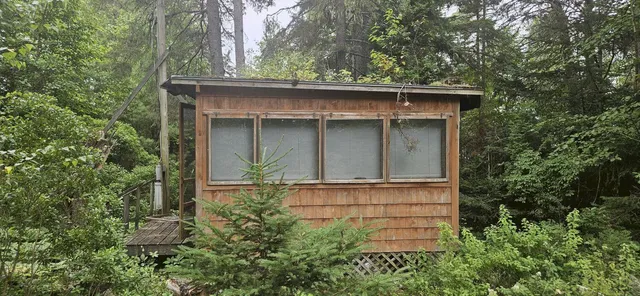 $199,000 | 98 Meadow Point Road, Lamoine, ME 04605