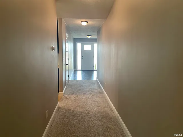 $2,250 | 700 Garvey Lane, Chatham, IL 62629