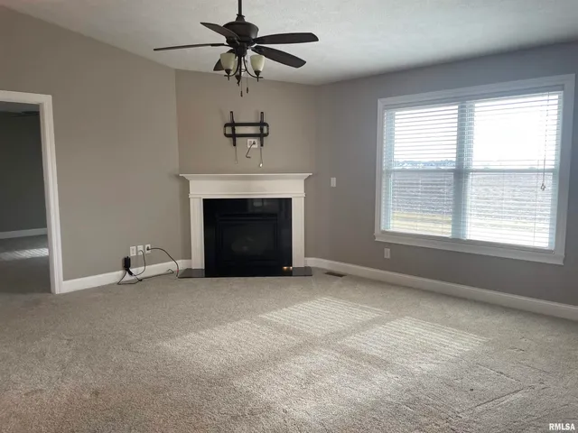 $2,250 | 700 Garvey Lane, Chatham, IL 62629