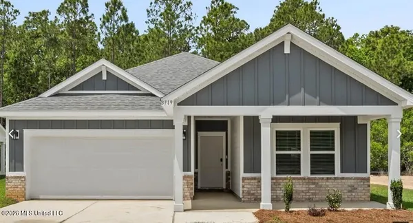 $324,790 | 3719 Olivia Drive, Ocean Springs, MS 39564